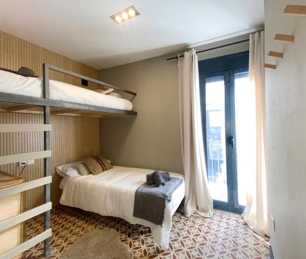 Villa Fridays Flats Onix House L’Hospitalet de Llobregat Exterior foto