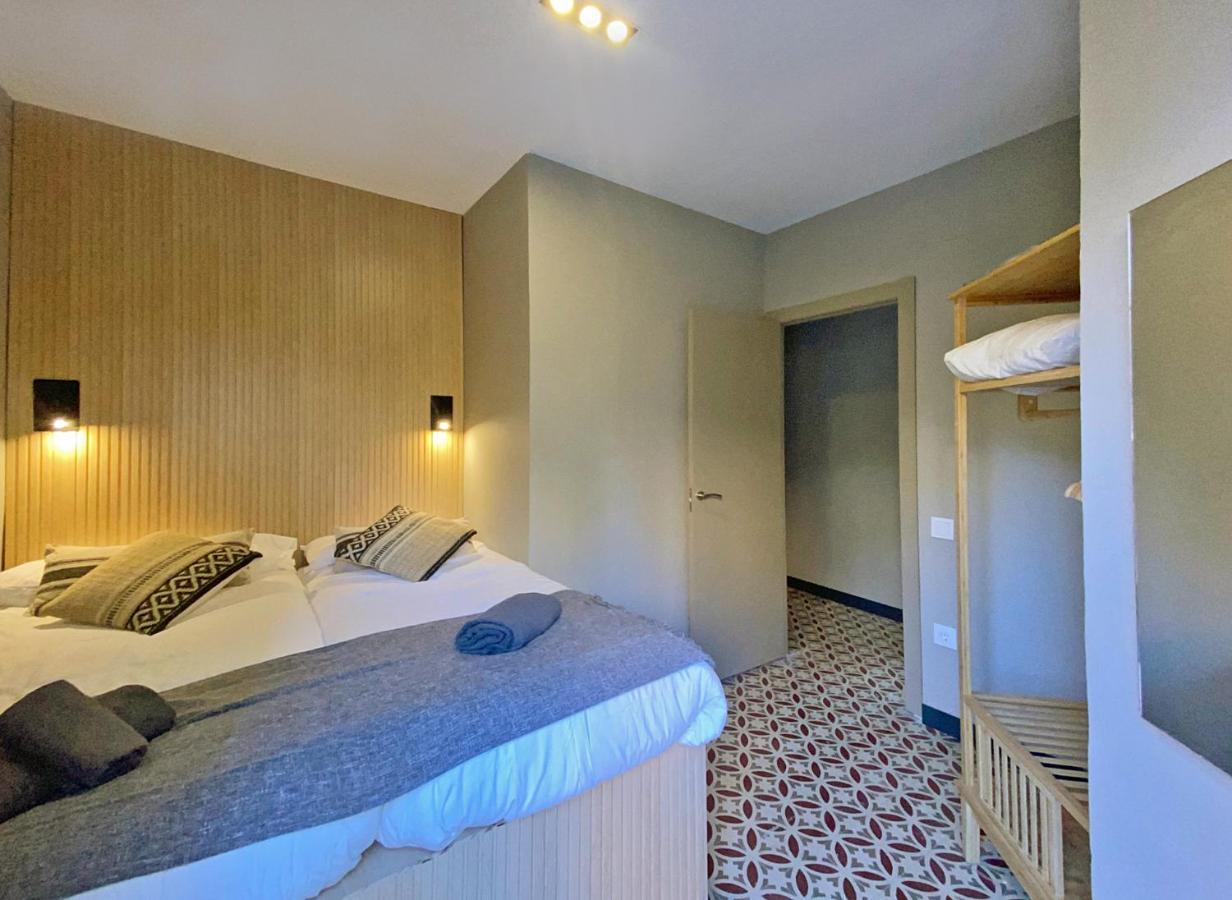 Villa Fridays Flats Onix House L’Hospitalet de Llobregat Exterior foto