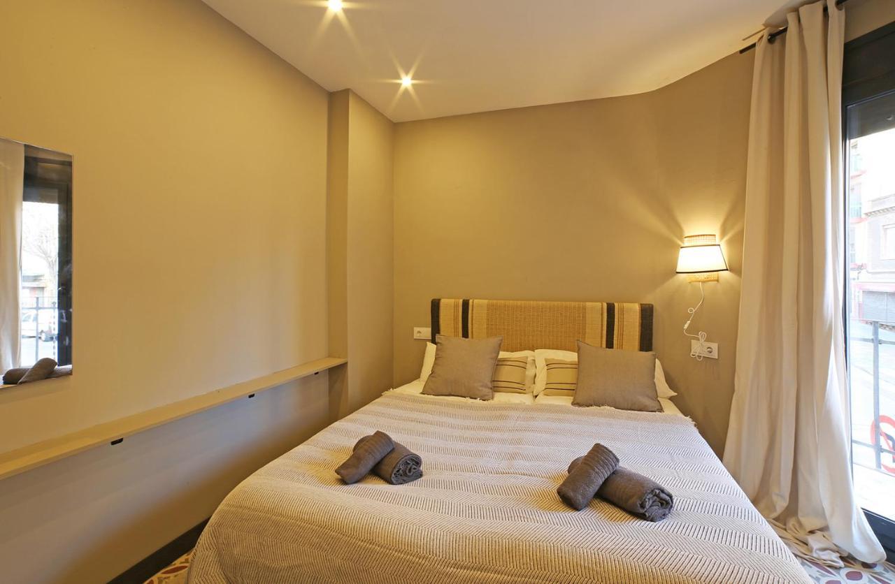 Villa Fridays Flats Onix House L’Hospitalet de Llobregat Exterior foto